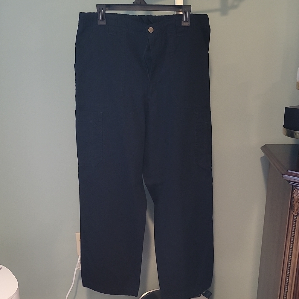 Men's Black Cargo Scrub Pants